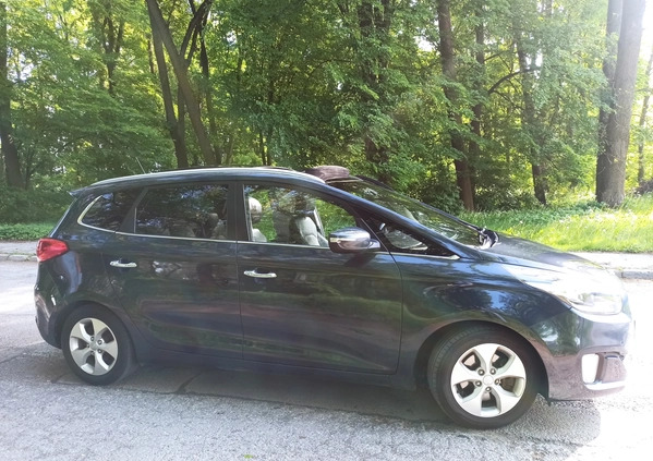 Kia Carens cena 32900 przebieg: 220000, rok produkcji 2013 z Zamość małe 436